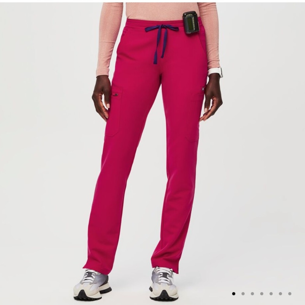 Only wore once just needed size tall
